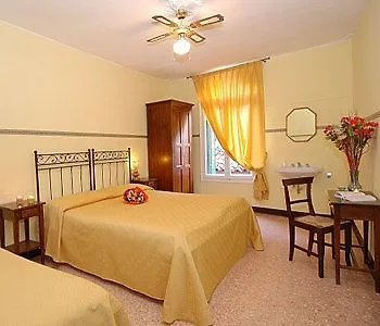 Residenza Hotel San Maurizio Венеция 3*,  Италия